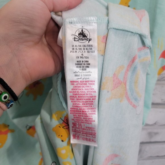 Disney Store Womens XL/XXL Winnie Pooh Nightshirt Gown Blue Rainbow Sun Clouds - Picture 5 of 8